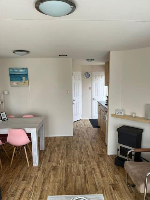 Chalet + Tiny House Nabij Strand Petten Exteriör bild