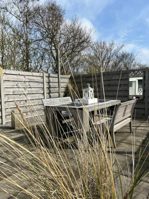 Chalet + Tiny House Nabij Strand Petten Exteriör bild
